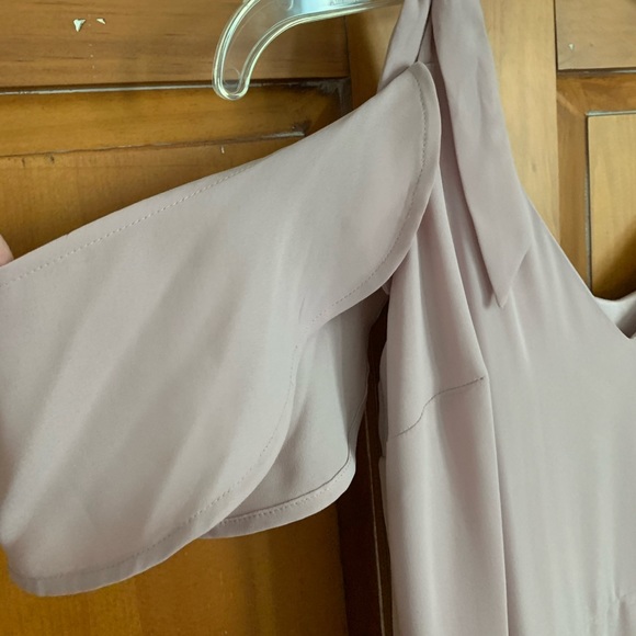 Dress - Picture 3 of 4